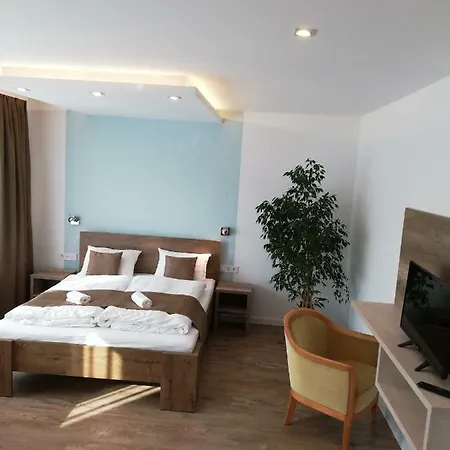 Koczan Apartment *
