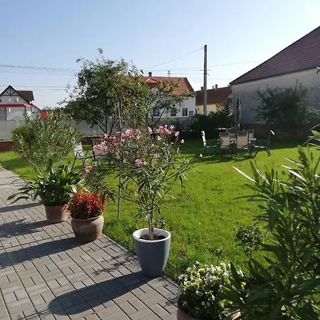Kóczán Apartman *